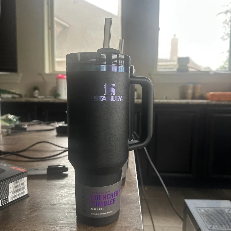New STANLEY Black Chroma 40 Oz Quencher Tumbler H2.0 FlowState
